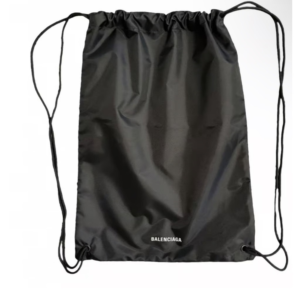 Balenciaga
New Balenciaga Drawstring Bag